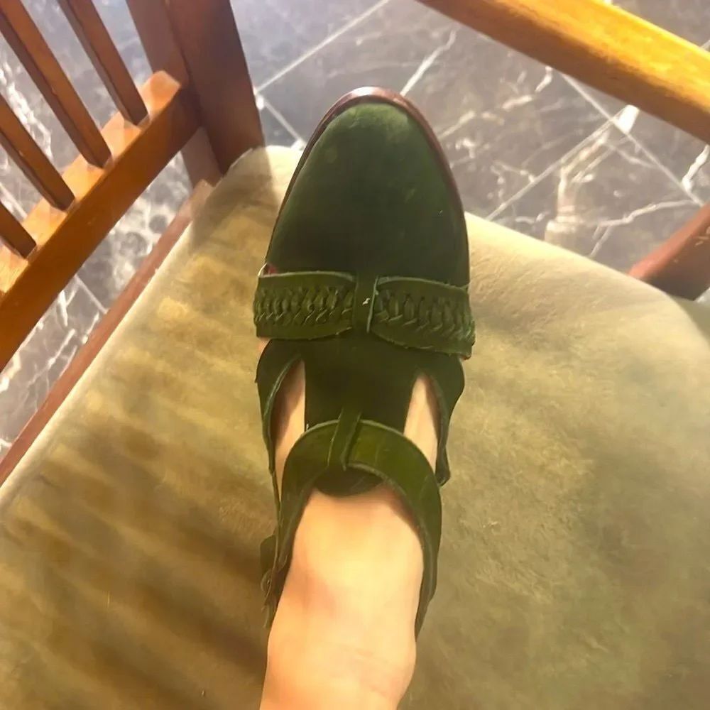 JAQUI shoes  - Picture 6 of 14